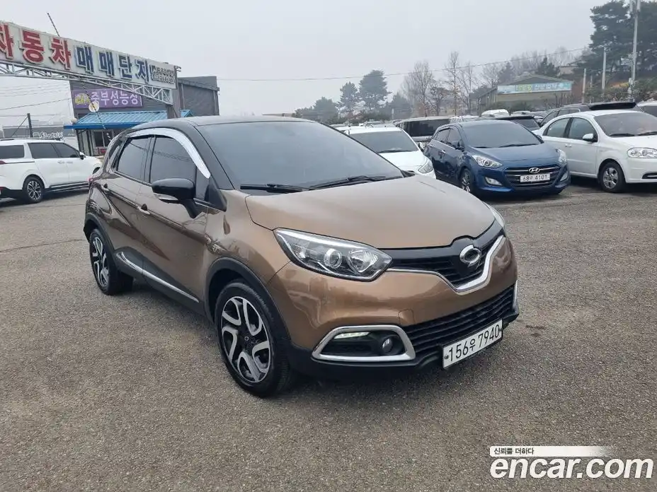 Renault QM3 2017 1.5 гидро в Москве № 186420, фото 3