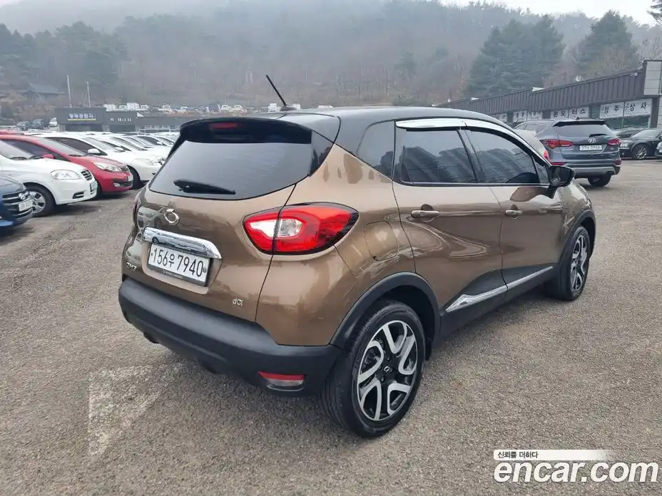Renault QM3 2017 1.5 гидро в Москве № 186420, фото 5
