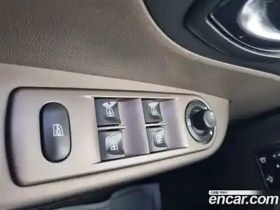 Renault QM3 2017 1.5 гидро в Москве № 186420, миниатюра 10