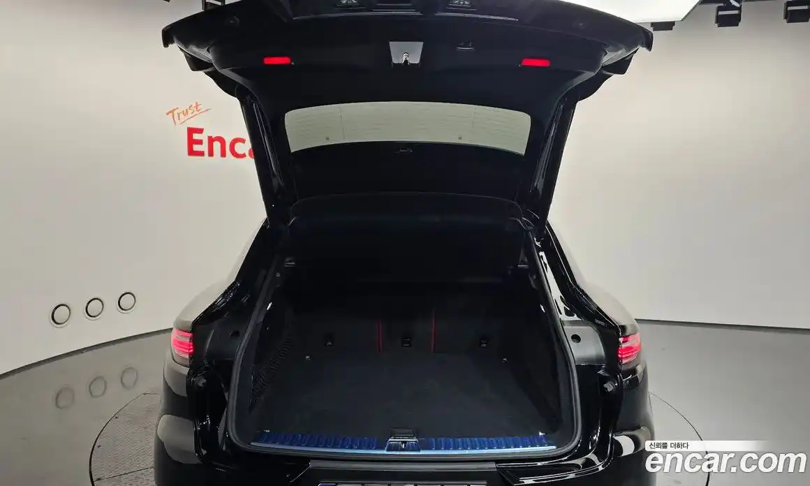 Porsche Cayenne 2022 3.0 Автомат в Москве № 197410, фото 20