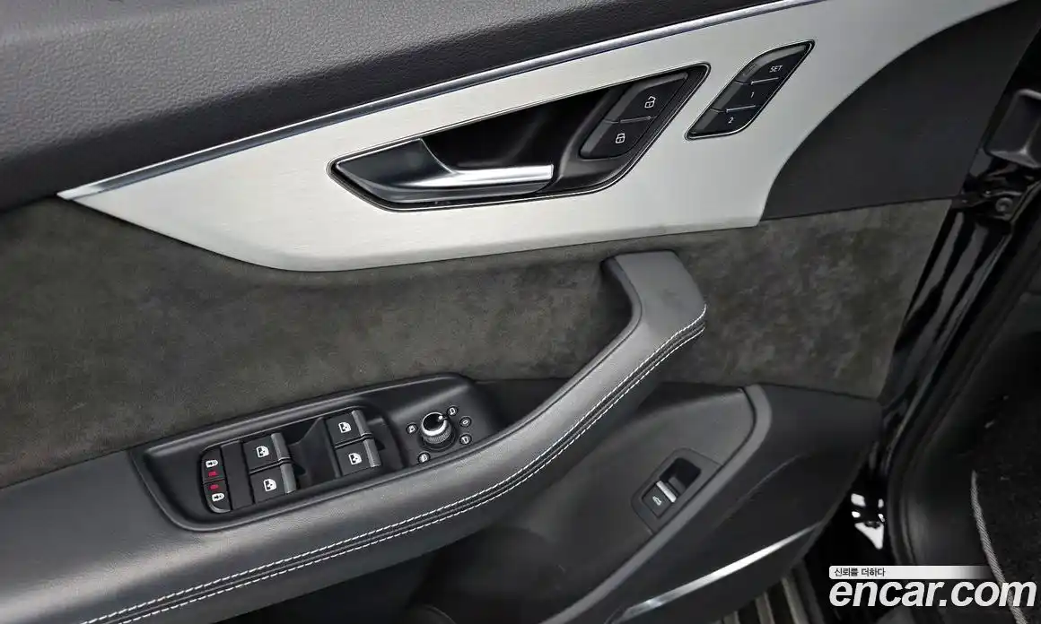 Audi Q7 2022 3.0 Автомат в Москве № 229994, фото 11