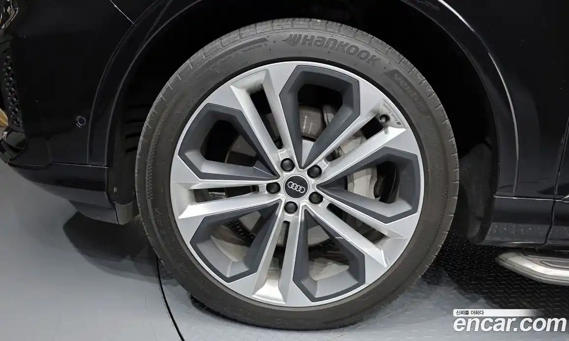 Audi Q7 2022 3.0 Автомат в Москве № 229994, фото 5