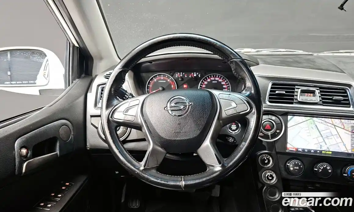 SsangYong Korando 2016 2.0 Автомат в Москве № 34264, фото 13
