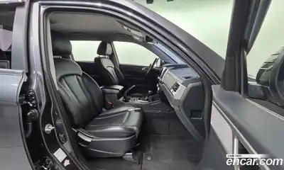 SsangYong Rexton 2018 2.2 Автомат в Москве № 35385, миниатюра 10