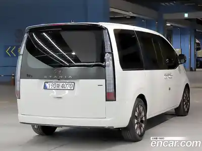 Hyundai Staria 2024 2.2 Автомат в Москве № 796511, миниатюра 4