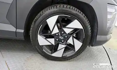 Hyundai Kona 2024 1.6 Автомат в Москве № 796524, миниатюра 5