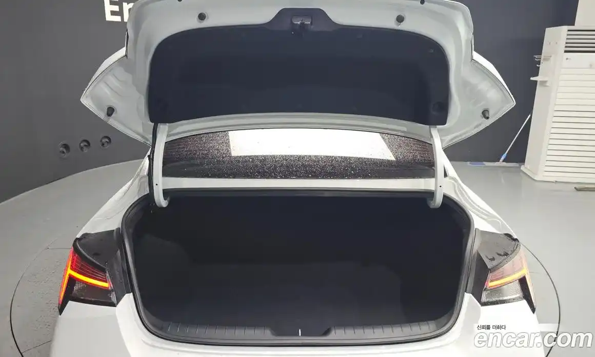 Hyundai Avante 2025 1.6 Автомат в Москве № 796531, фото 20