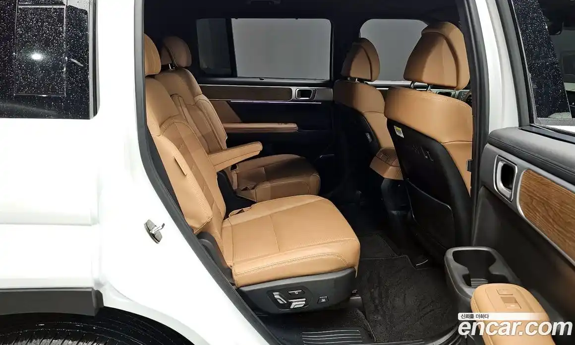 Hyundai Santa Fe 2024 2.5 Автомат в Москве № 796565, фото 11