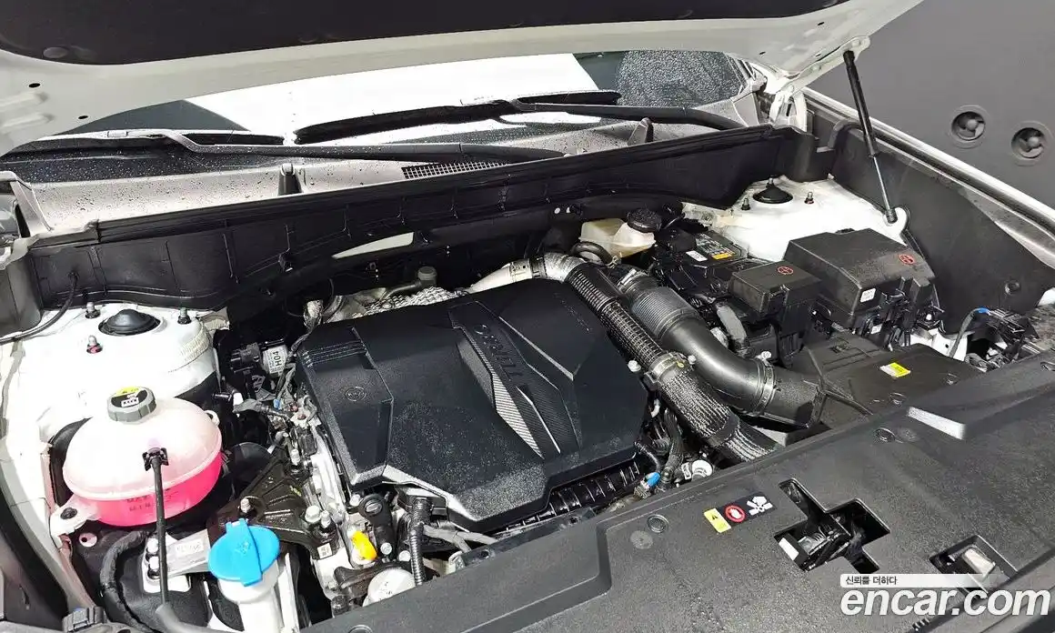 Hyundai Santa Fe 2024 2.5 Автомат в Москве № 796565, фото 5