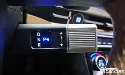 Hyundai Santa Fe 2024 2.5 Автомат в Москве № 796565, миниатюра 8