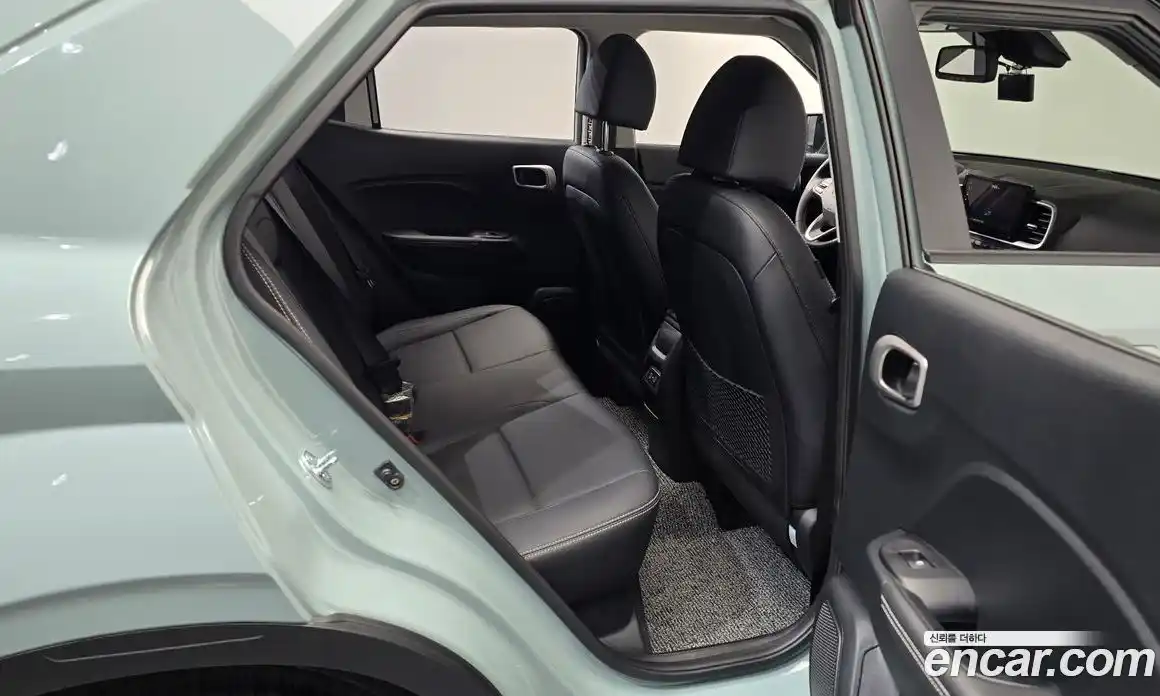 Hyundai Venue 2025 1.6 Автомат в Москве № 796660, фото 11