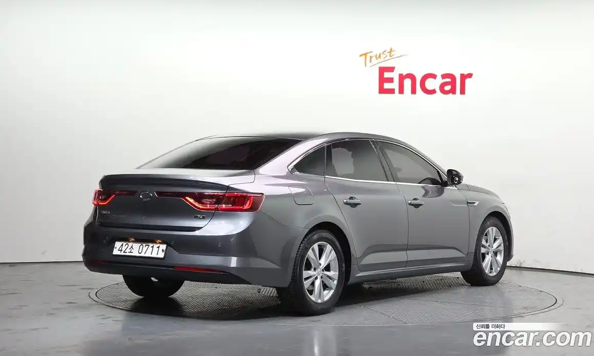 Renault SM6 2016 2.0 Автомат в Москве № 796668, фото 2