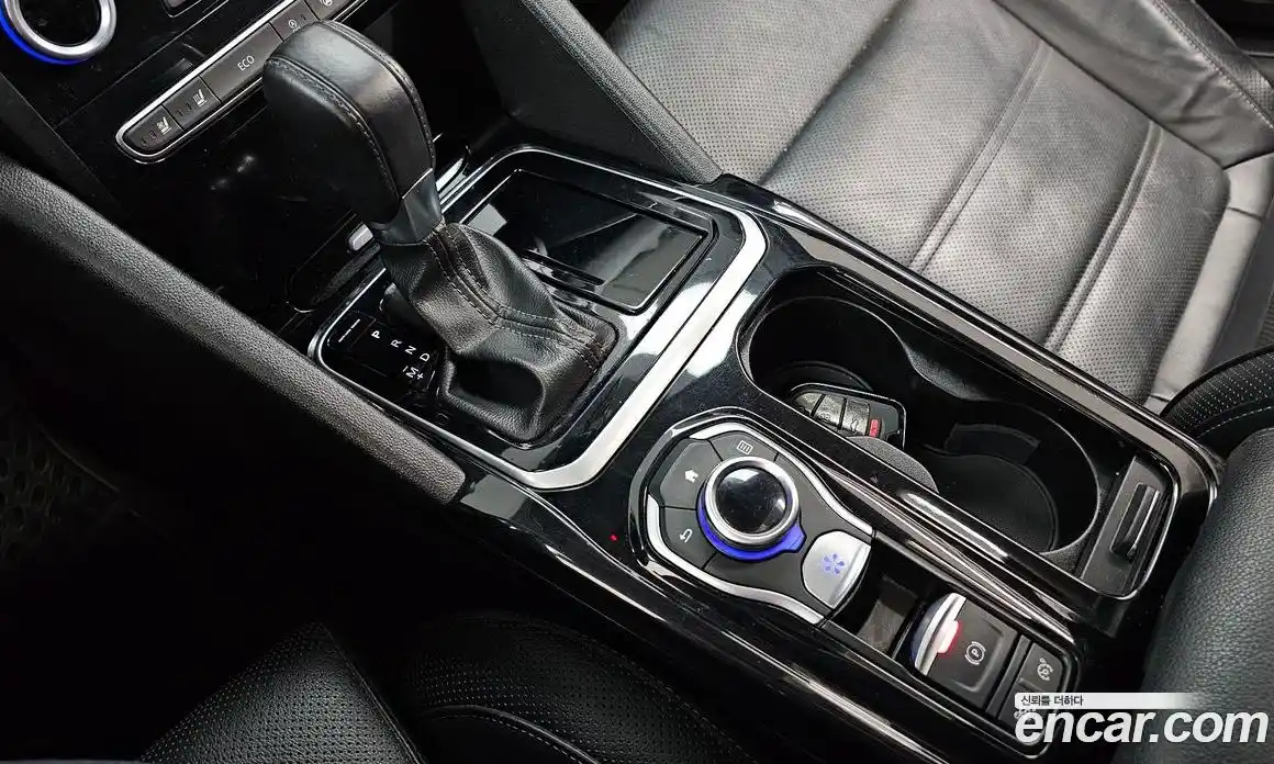 Renault SM6 2016 1.6 Автомат в Москве № 796720, фото 9