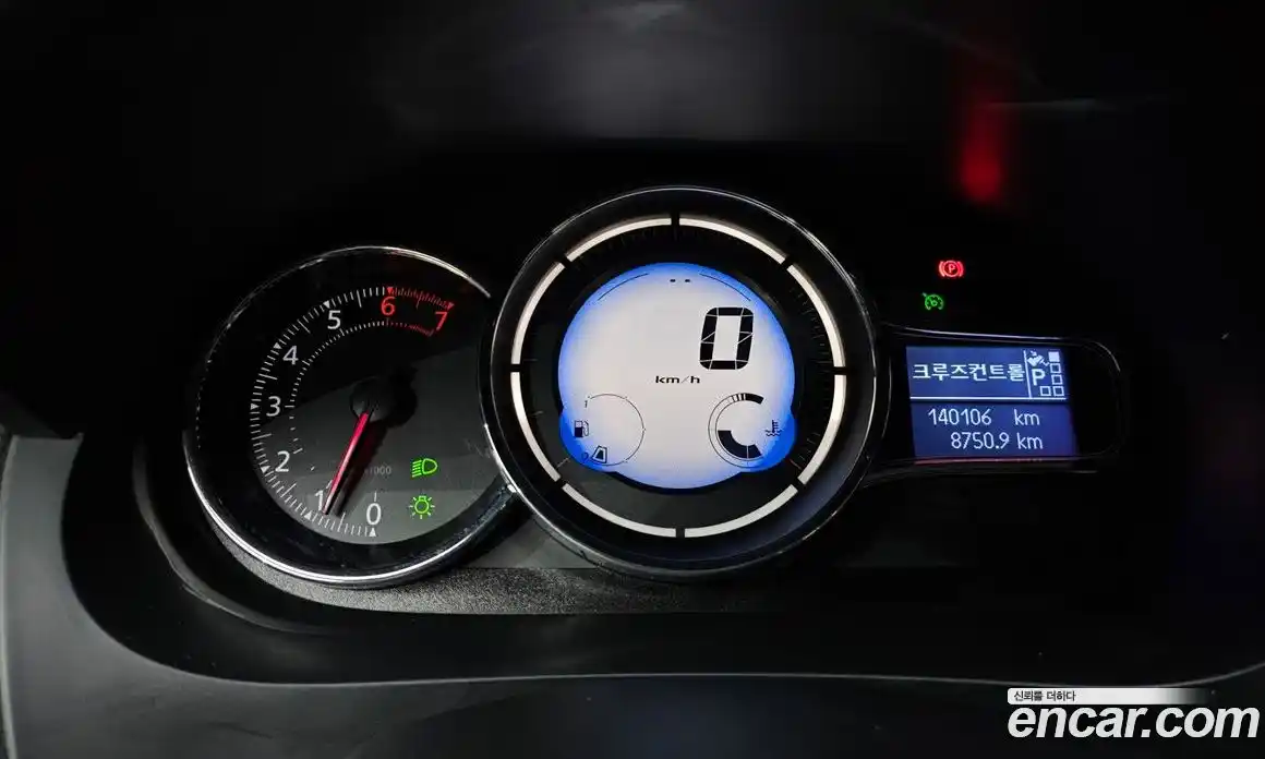 Renault SM3 2014 1.6 гидро в Москве № 796728, фото 8
