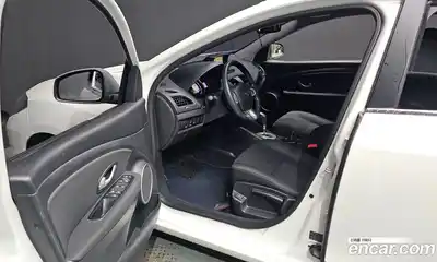 Renault SM3 2014 1.6 гидро в Москве № 796728, миниатюра 10