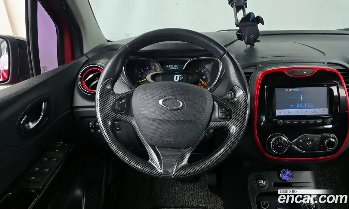 Renault QM3 2015 1.5 Автомат в Москве № 796745, фото 13