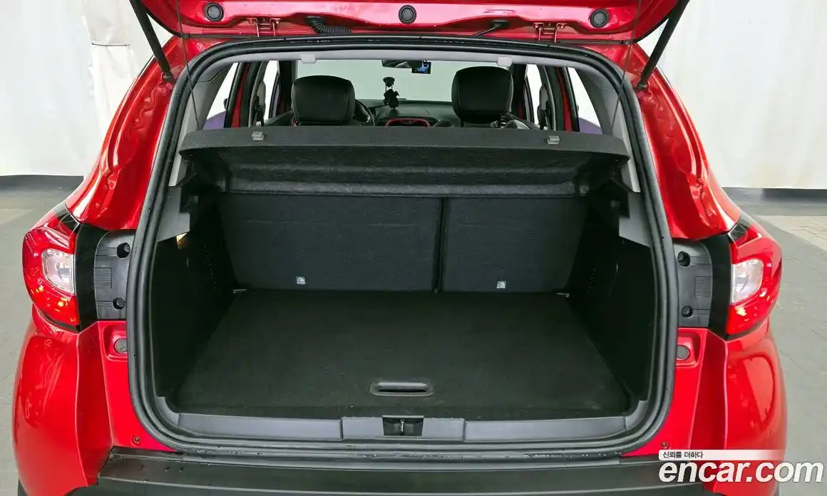 Renault QM3 2015 1.5 Автомат в Москве № 796745, фото 20