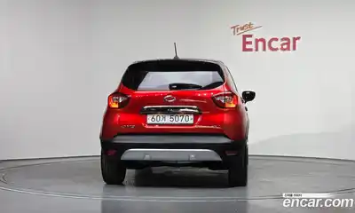 Renault QM3 2015 1.5 Автомат в Москве № 796745, миниатюра 4