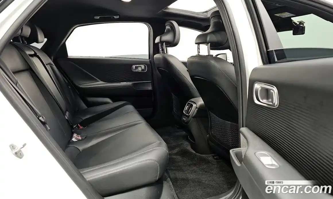 Hyundai Ioniq 6 2022 0.1 Автомат в Москве № 796771, фото 11