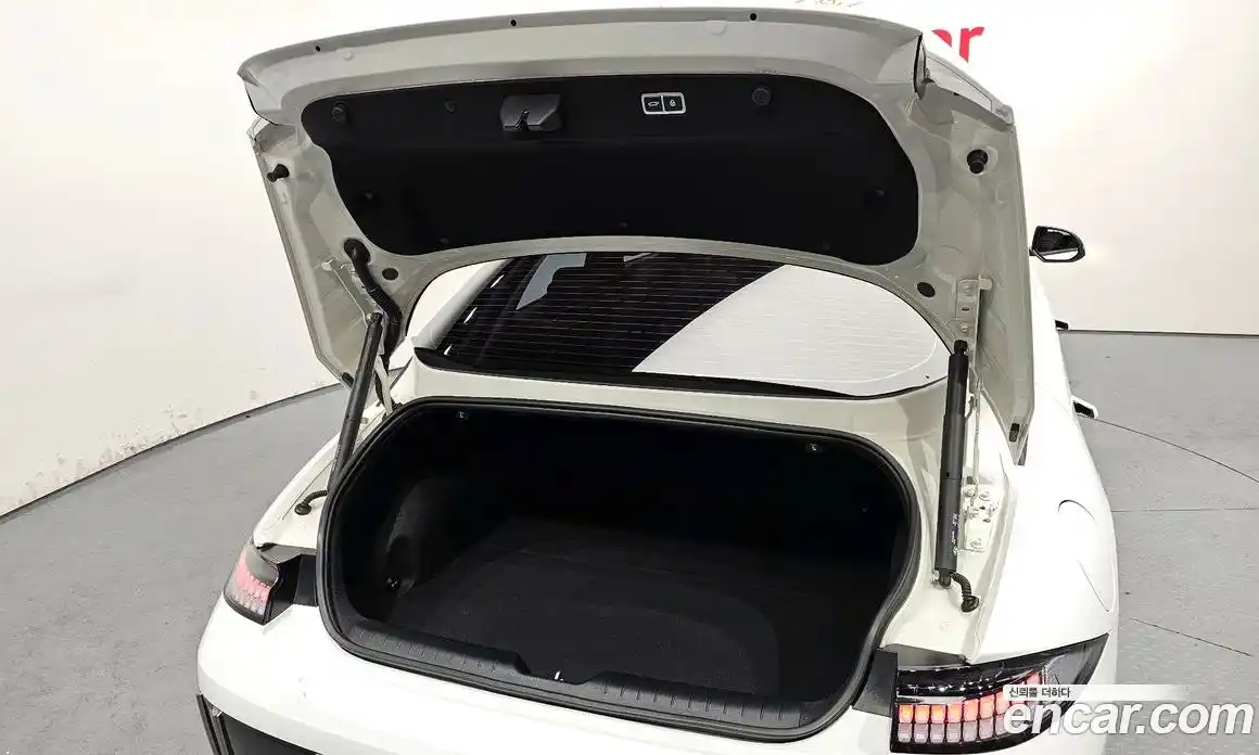 Hyundai Ioniq 6 2022 0.1 Автомат в Москве № 796771, фото 20