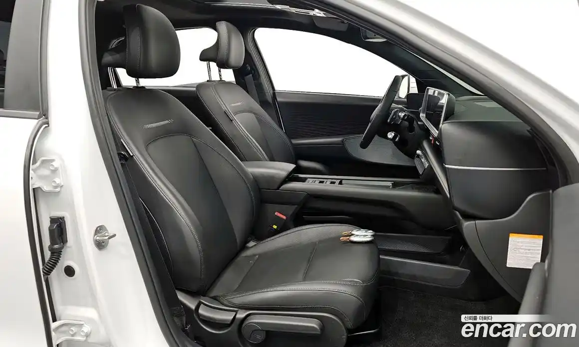 Hyundai Ioniq 6 2022 0.1 Автомат в Москве № 796771, фото 10