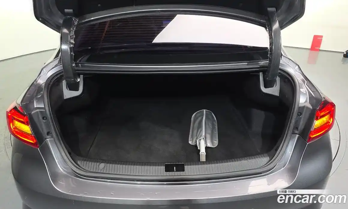 Renault SM6 2016 1.6 Автомат в Москве № 796882, фото 20