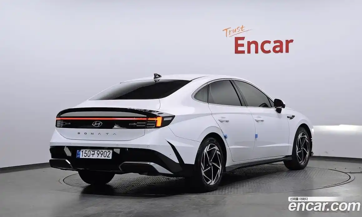 Hyundai Sonata 2024 2.0 Автомат в Москве № 796900, фото 2