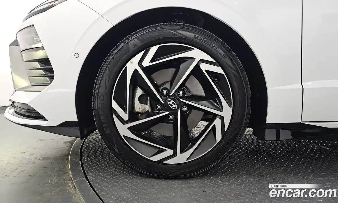 Hyundai Sonata 2024 2.0 Автомат в Москве № 796900, фото 5