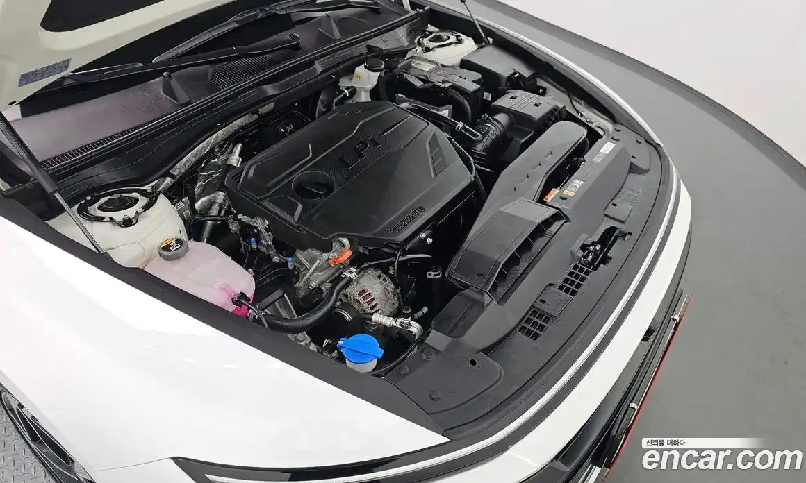 Hyundai Sonata 2024 2.0 Автомат в Москве № 796900, фото 6