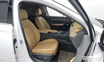 Hyundai Sonata 2024 2.0 Автомат в Москве № 796900, миниатюра 10