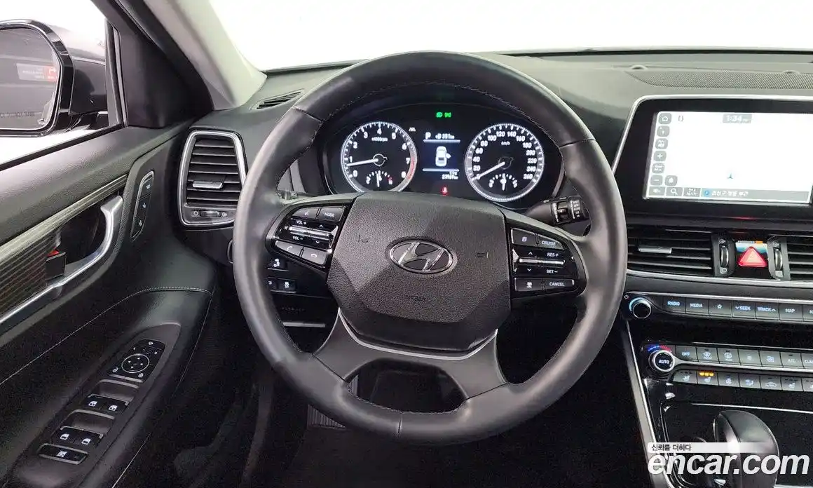 Hyundai Grandeur 2017 2.4 Автомат в Москве № 796903, фото 13