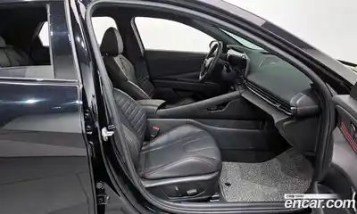 Hyundai Avante 2024 1.6 Автомат в Москве № 796949, миниатюра 11