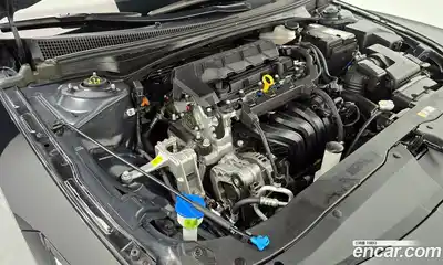 Hyundai Avante 2024 1.6 Автомат в Москве № 796949, миниатюра 6