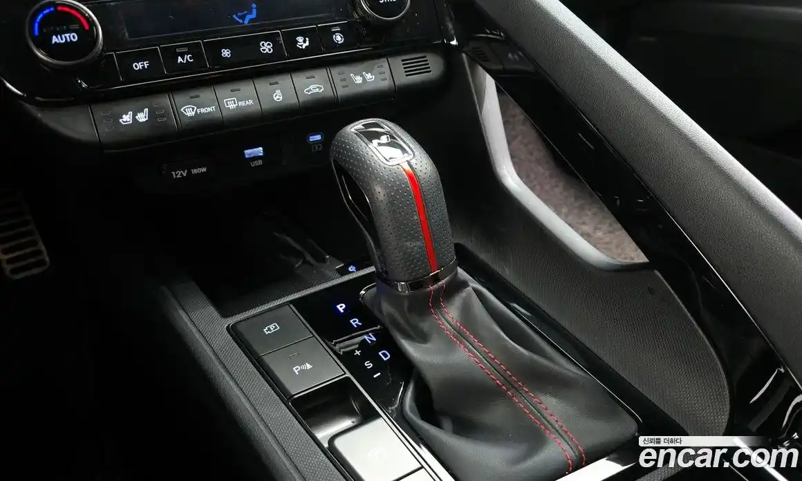 Hyundai Avante 2024 1.6 Автомат в Москве № 796949, фото 9