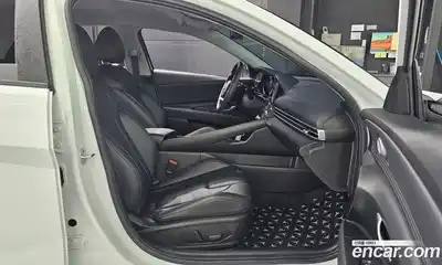 Hyundai Avante 2022 1.6 Автомат в Москве № 796965, миниатюра 12