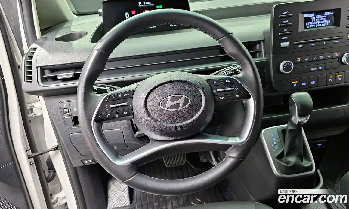Hyundai Staria 2025 2.2 Автомат в Москве № 796984, фото 13