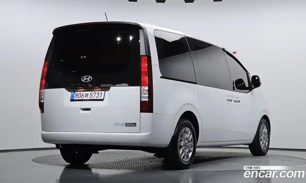 Hyundai Staria 2025 2.2 Автомат в Москве № 796984, фото 2