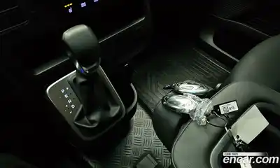 Hyundai Staria 2025 2.2 Автомат в Москве № 796984, миниатюра 9