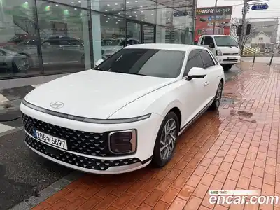 Hyundai Grandeur 2023 2.5 Автомат в Москве № 797003, миниатюра 2