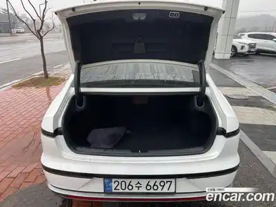 Hyundai Grandeur 2023 2.5 Автомат в Москве № 797003, миниатюра 7