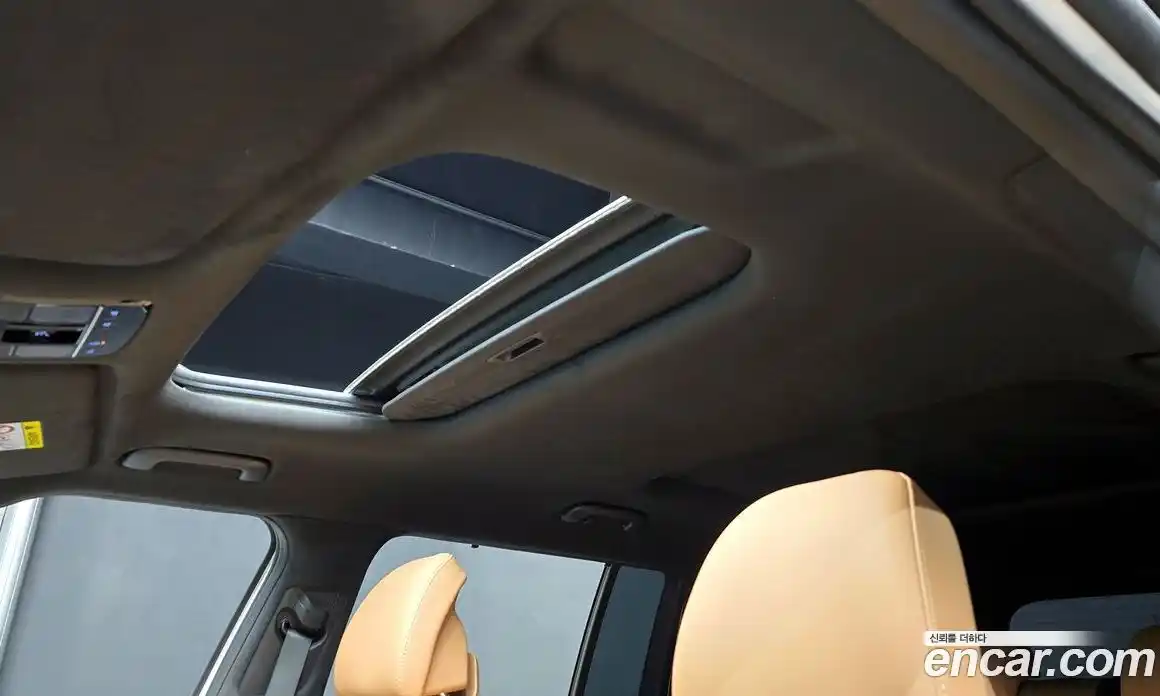 Hyundai Santa Fe 2024 2.5 Автомат в Москве № 797129, фото 18