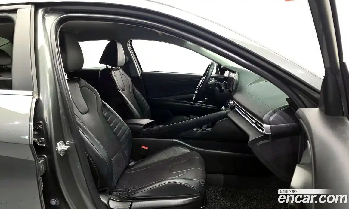 Hyundai Avante 2021 1.6 Автомат в Москве № 797150, фото 11