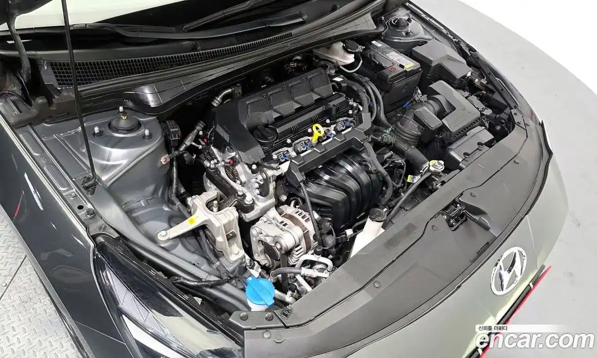 Hyundai Avante 2021 1.6 Автомат в Москве № 797150, фото 6