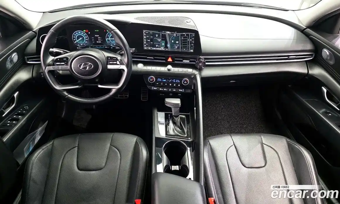 Hyundai Avante 2021 1.6 Автомат в Москве № 797150, фото 7