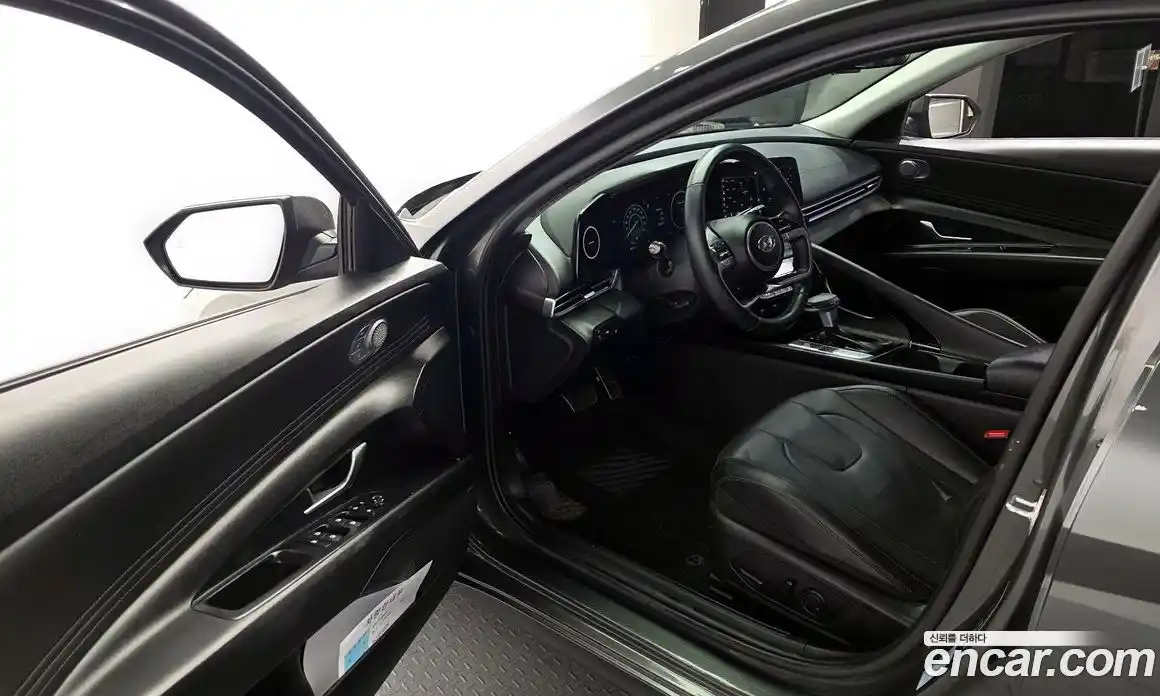 Hyundai Avante 2021 1.6 Автомат в Москве № 797150, фото 10