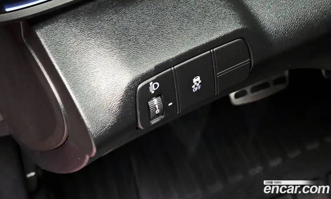 Hyundai Avante 2023 2.0 Автомат в Москве № 797152, фото 13