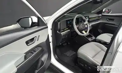 Hyundai Kona 2023 1.6 Автомат в Москве № 797182, миниатюра 11