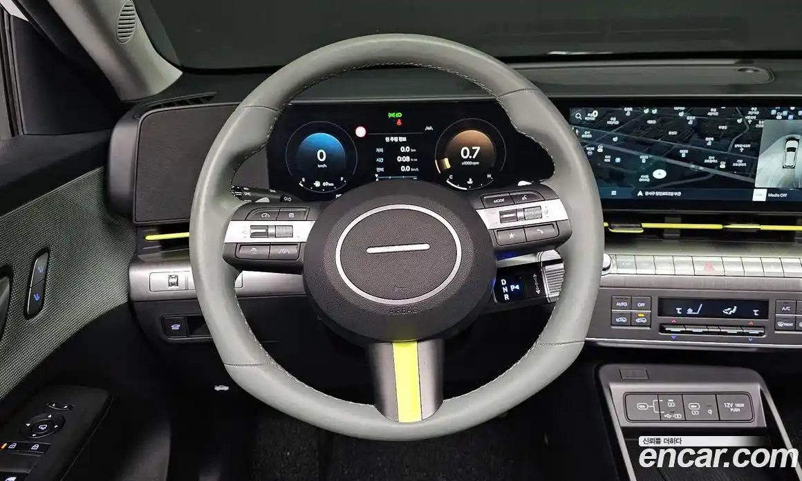 Hyundai Kona 2023 1.6 Автомат в Москве № 797182, фото 13