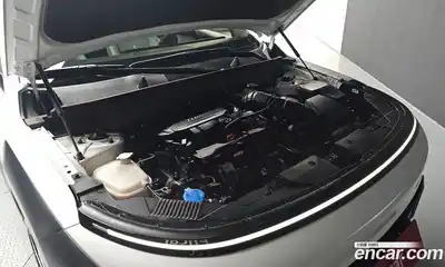 Hyundai Kona 2023 1.6 Автомат в Москве № 797182, миниатюра 6