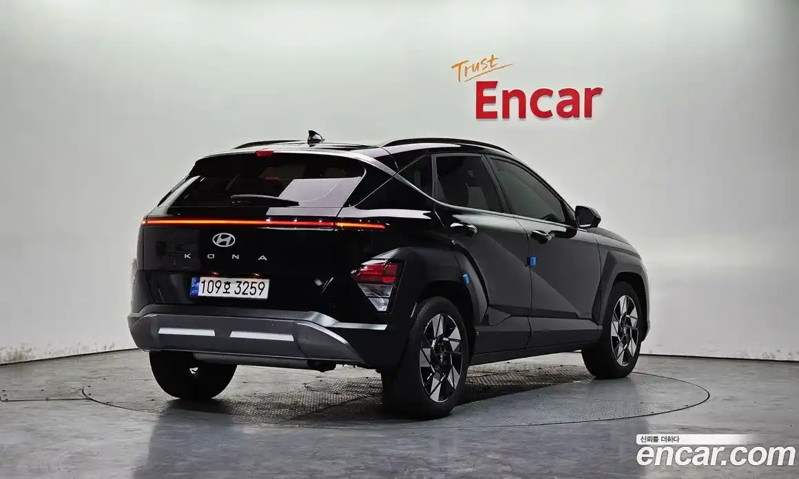 Hyundai Kona 2024 2.0 Автомат в Москве № 797227, фото 2